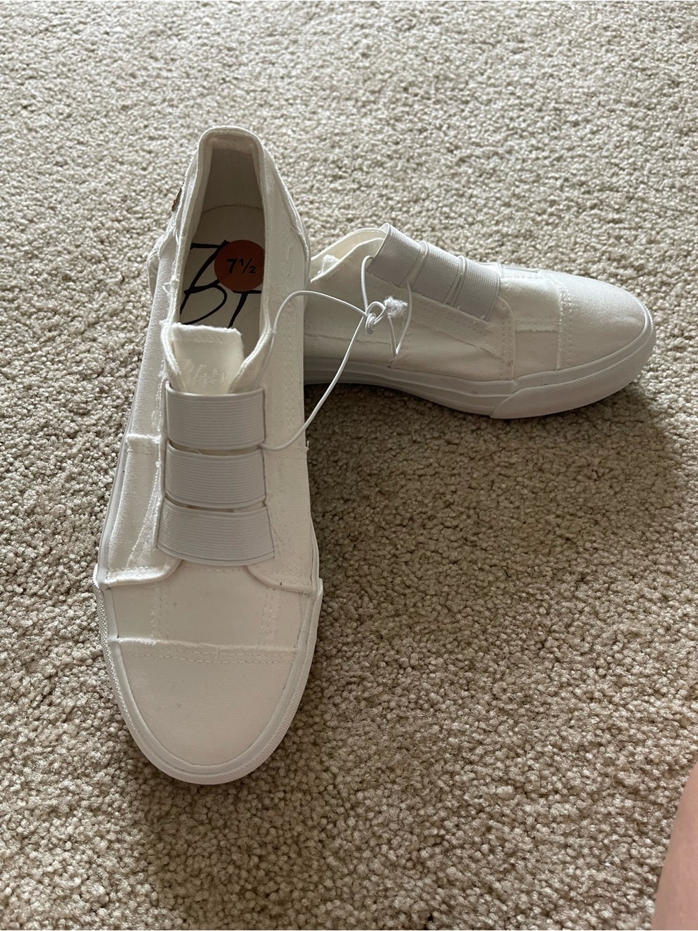 Blowfish Malibu Women's Marley Slip-On Sneaker, size 7.5